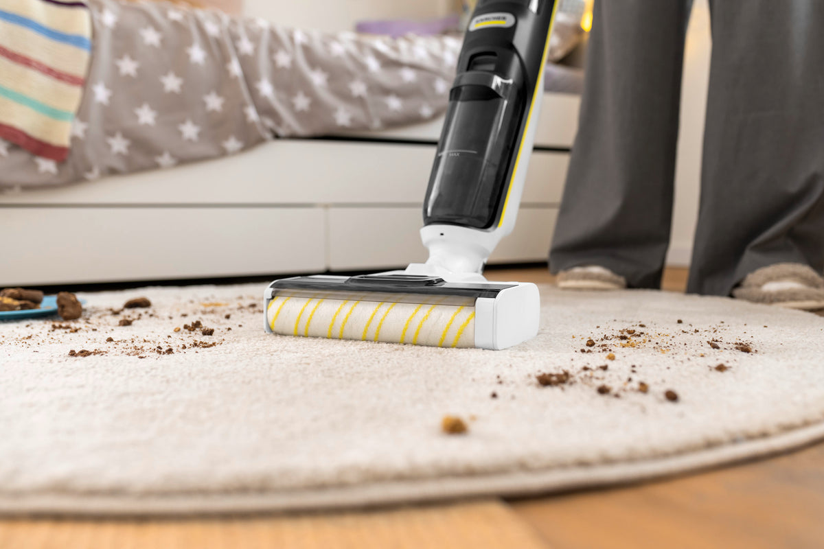 Ручной моющий пылесос Karcher FCV 4