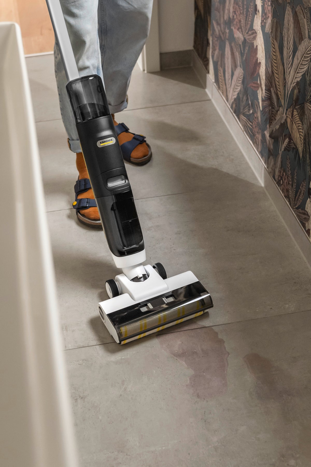 Ручной моющий пылесос Karcher FCV 3